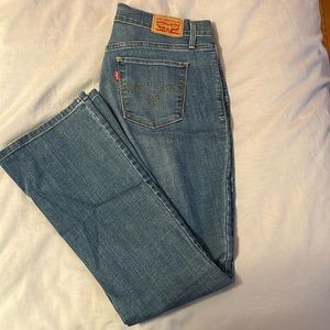 Levi’s 515 Bootcut jeans, excellent condition, size 4